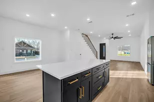 305 Eggar St, Waxahachie, TX 75165 - Photo 13