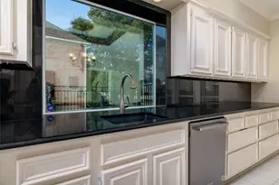 6705 Savannah Ln, Fort Worth, TX 76132 - Photo 17