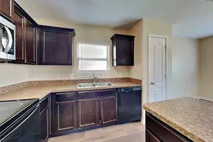 1334 Barrel Dr, Dallas, TX 75253 - Photo 5