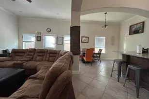 2373 Novin Dr, Irving, TX 75062 - Photo 7