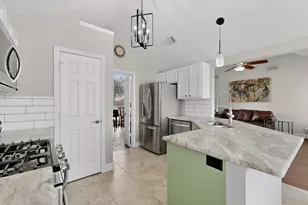 209 Brian Way, Red Oak, TX 75154 - Photo 11