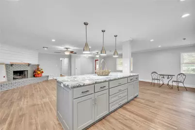 801 Arliss Drive, Woodway, TX 76712 - Photo 3