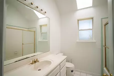 492 Shade Tree Circle, Hurst, TX 76054 - Photo 7