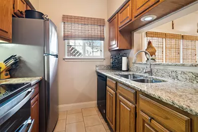 2106 Amesbury Drive #122, Arlington, TX 76011 - Photo 9