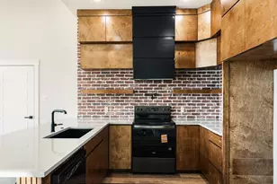 5018 Point Lavista, Malakoff, TX 75148 - Photo 5