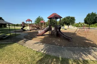 303 Dorset Ct, Roanoke, TX 76262 - Photo 29