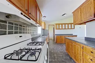 1106 Spring Flower Dr, Krum, TX 76249 - Photo 11