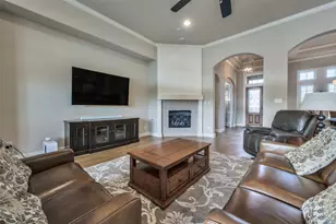 3800 High Trail Ct, Flower Mound, TX 75022 - Photo 9