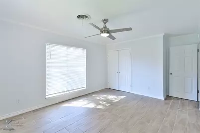 2510 Gilmer Avenue, Abilene, TX 79606 - Photo 23