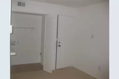 2610 Lakehill Lane #17C, Carrollton, TX 75006 - Photo 17