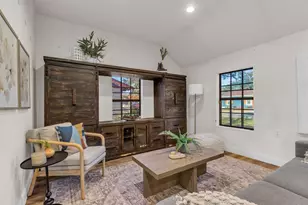 603 Lilly St, Cleburne, TX 76033 - Photo 5