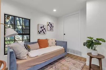 603 Lilly Street, Cleburne, TX 76033 - Photo 15