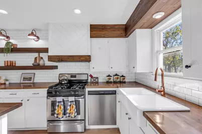 603 Lilly Street, Cleburne, TX 76033 - Photo 9