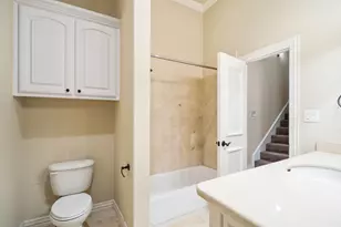 554 Rockingham Dr, Irving, TX 75063 - Photo 31