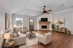 1934 Tawakani Ln, Little Elm, TX 75068 - Photo 5