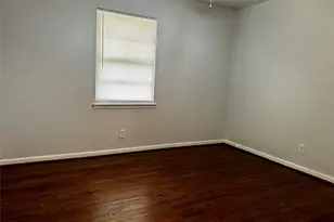 3229 Driftwood Dr, Dallas, TX 75227 - Photo 5