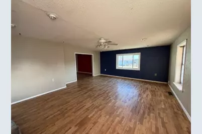 822 Santa Fe Avenue, Canadian, TX 79014 - Photo 13