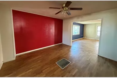 822 Santa Fe Avenue, Canadian, TX 79014 - Photo 9