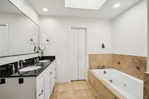 6023 Black Berry Ln, Dallas, TX 75248 - Photo 15