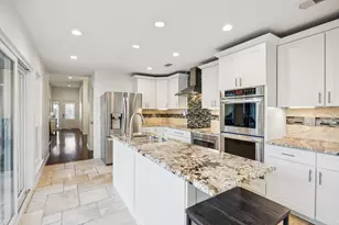 6023 Black Berry Ln, Dallas, TX 75248 - Photo 3