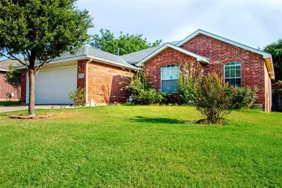 3202 Cliff Oaks Drive, Corinth, TX 76210 - Photo 1