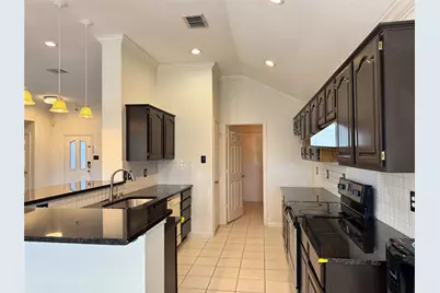 3202 Cliff Oaks Drive, Corinth, TX 76210 - Photo 5