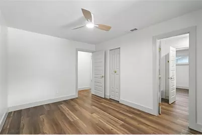 8570 Sweetwood Drive, Dallas, TX 75228 - Photo 23