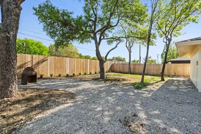 8570 Sweetwood Drive, Dallas, TX 75228 - Photo 27