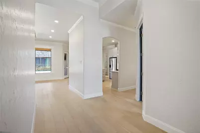 5919 Dry Creek Lane, Arlington, TX 76017 - Photo 7