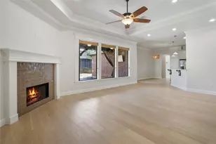 5919 Dry Creek Ln, Arlington, TX 76017 - Photo 9