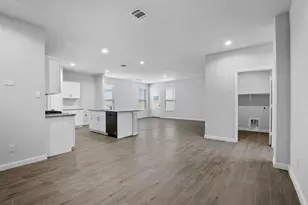 8525 Little Acorn Dr, Fort Worth, TX 76179 - Photo 3