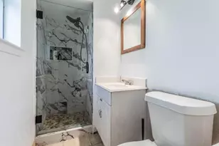 821 Belaire Dr, Burleson, TX 76028 - Photo 7