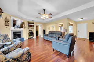 211 Walker Ct N, Waxahachie, TX 75167 - Photo 9