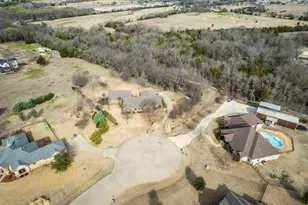 211 Walker Ct N, Waxahachie, TX 75167 - Photo 37