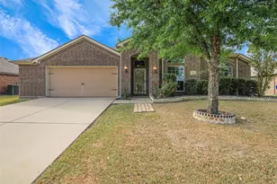 216 Wolf Dr, Forney, TX 75126 - Photo 1