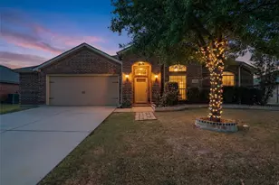 216 Wolf Dr, Forney, TX 75126 - Photo 1