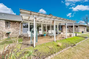 950 Shady Cove Pl, DeSoto, TX 75115 - Photo 37