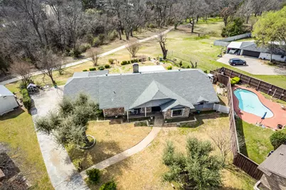 950 Shady Cove Place, DeSoto, TX 75115 - Photo 1