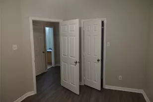 1007 Boquillas Ct, Dallas, TX 75217 - Photo 15