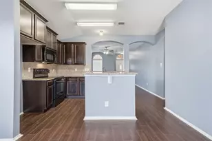 6720 Tierra Dr, Waco, TX 76712 - Photo 9