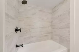 310 Old Mill Ln, Dallas, TX 75217 - Photo 17