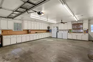 140 Eastwood Dr, Milam, TX 75959 - Photo 21