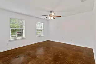 804 E 5th St, Bonham, TX 75418 - Photo 7