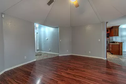 348 Craddock Drive, Glenn Heights, TX 75154 - Photo 11
