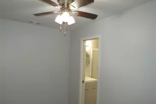 1026 Thomas St, Denton, TX 76201 - Photo 15