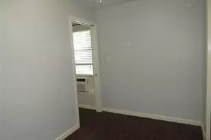 1026 Thomas St, Denton, TX 76201 - Photo 11