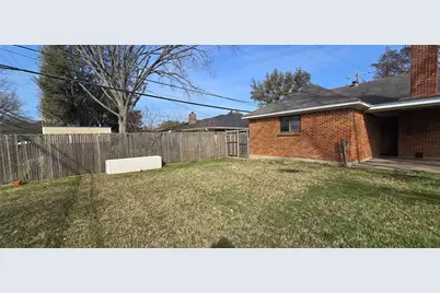 3605 Wren Avenue, Fort Worth, TX 76133 - Photo 7