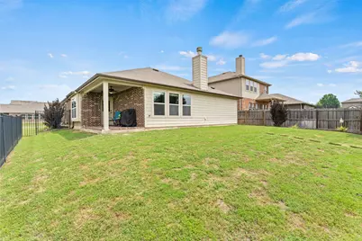 8400 Sioux Trail, Aubrey, TX 76227 - Photo 13