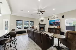 2939 Oasis Dr, Little Elm, TX 75068 - Photo 13