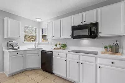 1610 Merritt Drive, Mansfield, TX 76063 - Photo 5